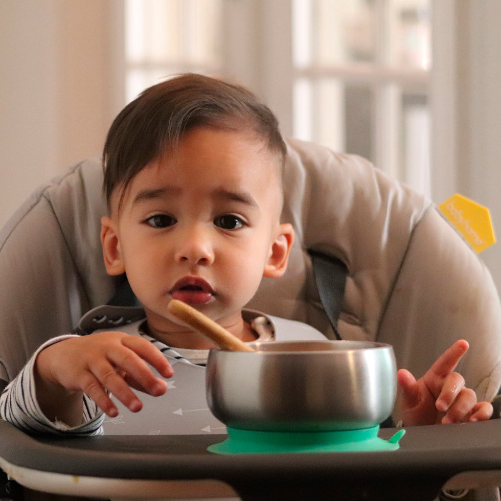 Introducing Baby’s First Foods with Silicone Bowl Lids