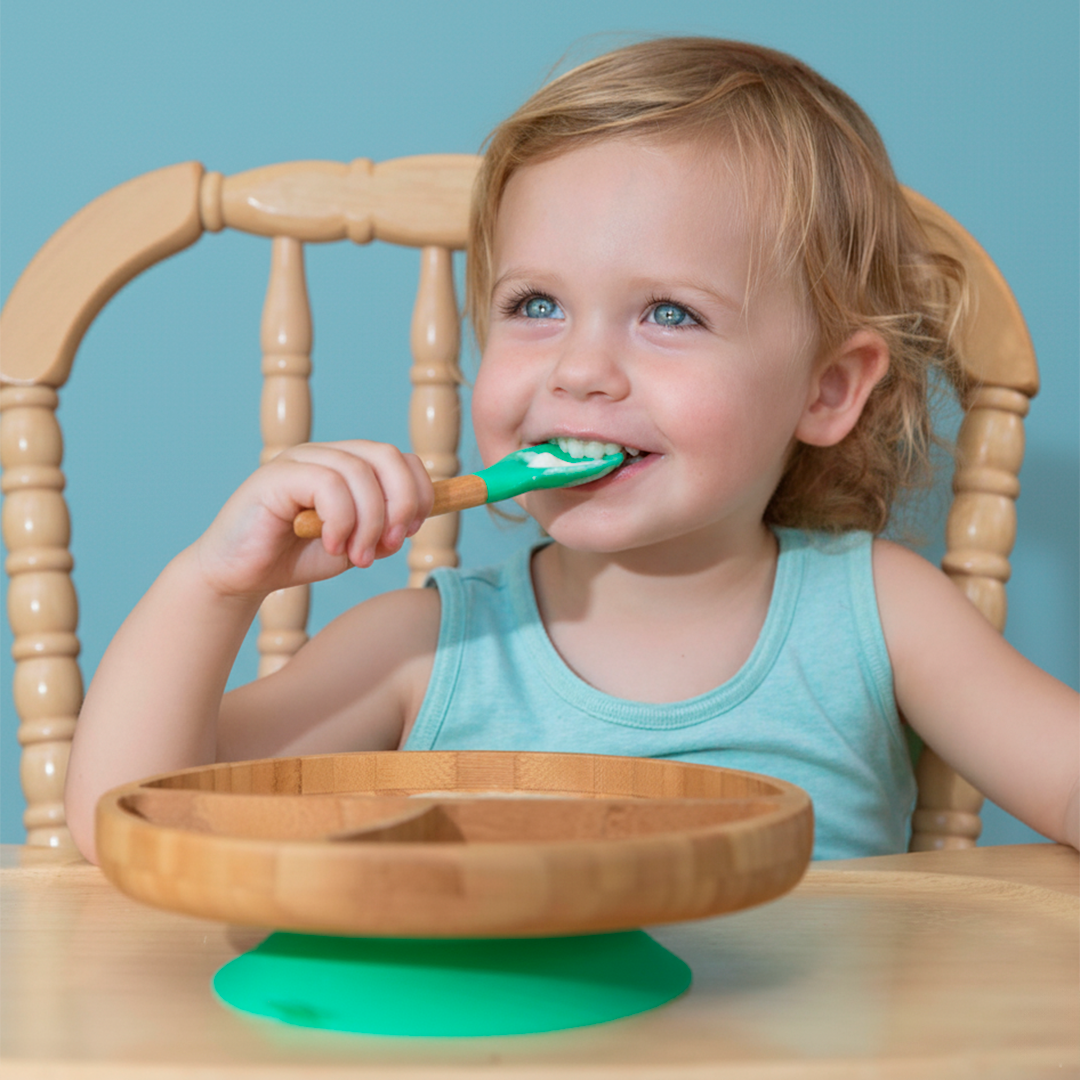 Toddler Feeding Tips: Navigating Picky Eating & Building Support