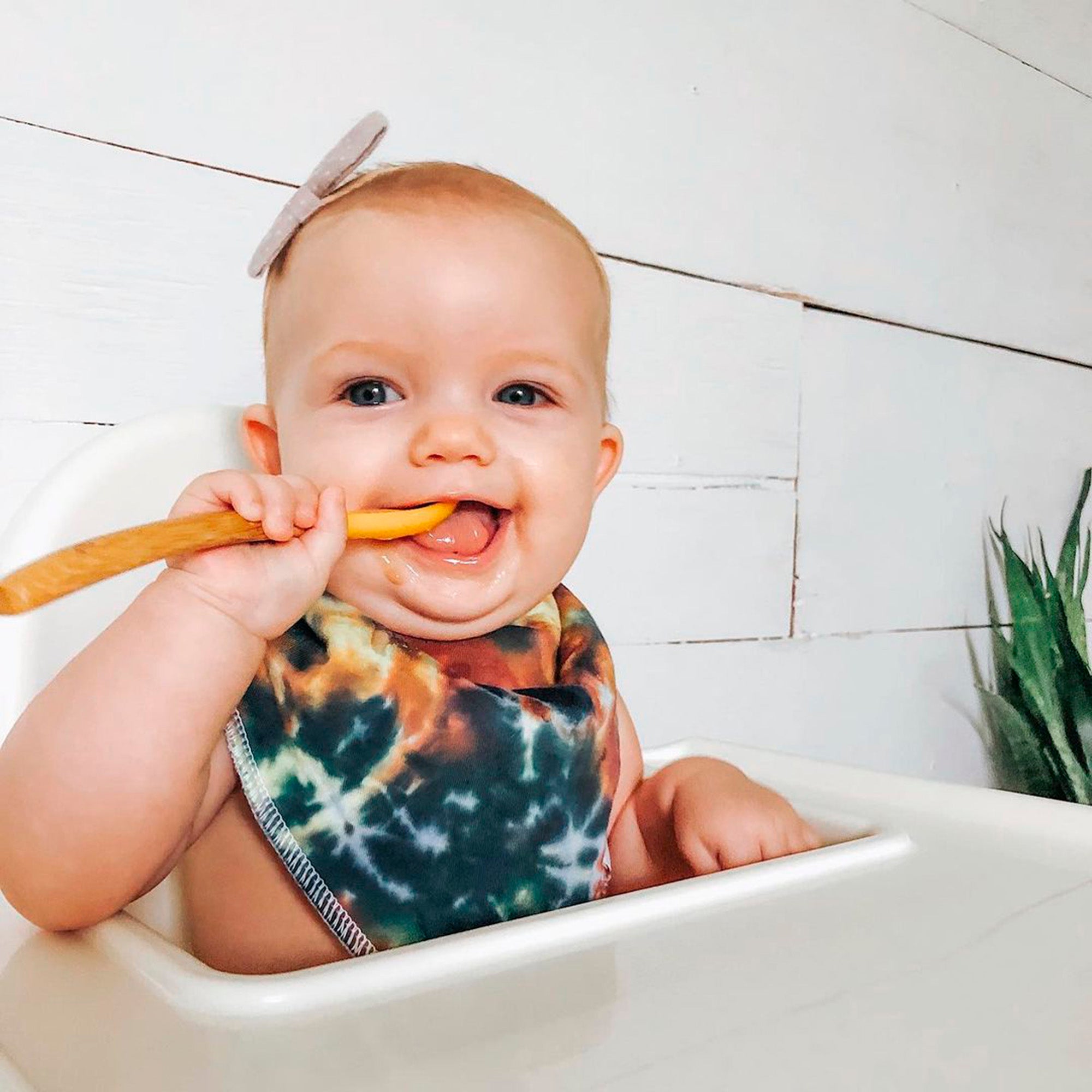 Helping Kids Master Self-Feeding with Utensils