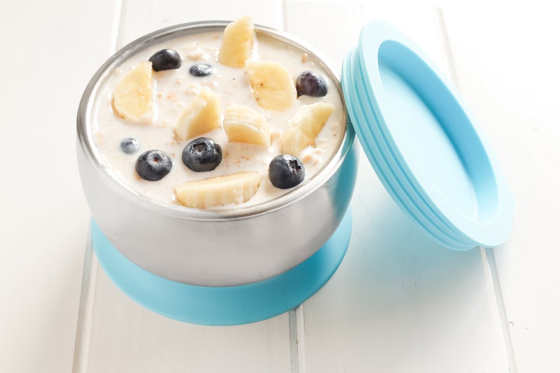 Fruit-topped spoonfuls